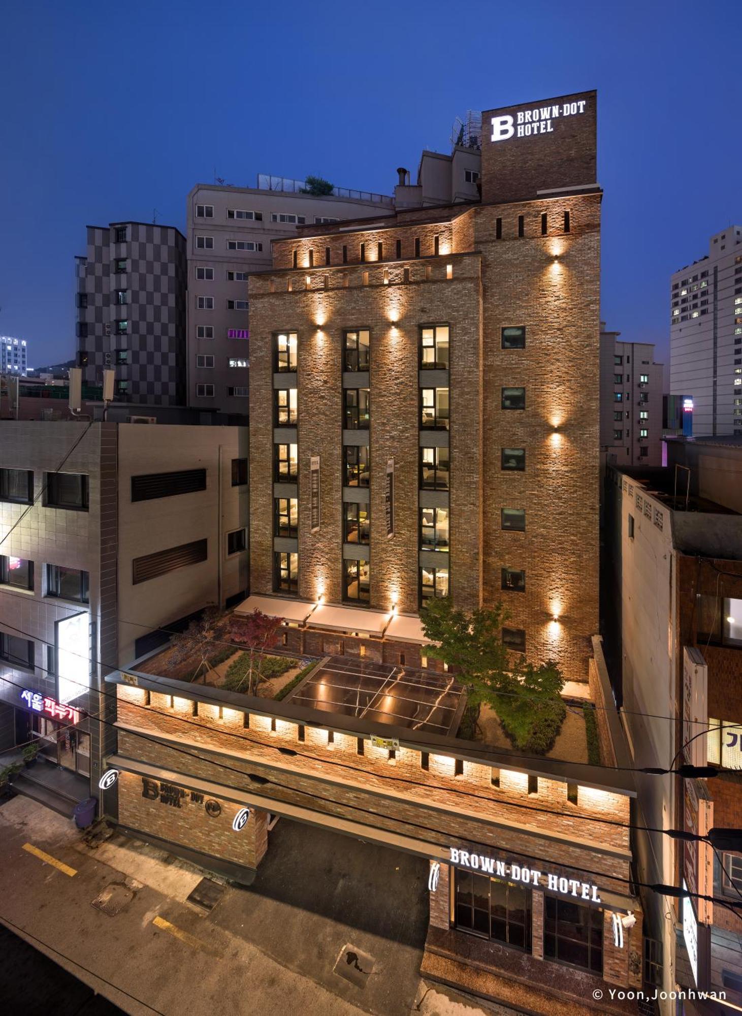 Brown Dot Hotel Seomyeon Busan Exteriör bild